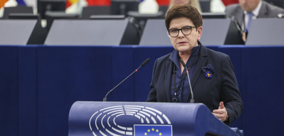 Beata Szydło wzywa do solidarności europejskiej z polskimi rolnikami