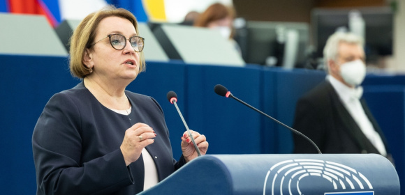 Anna Zalewska nt. unijnych ram certyfikacji usuwania dwutlenku węgla