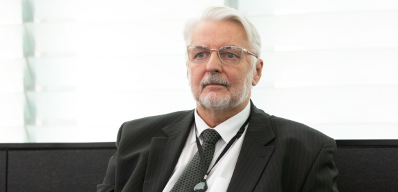 Witold Waszczykowski: „Nie Budapeszt, a Berlin hamuje adekwatne wsparcie wojskowe dla Ukrainy”